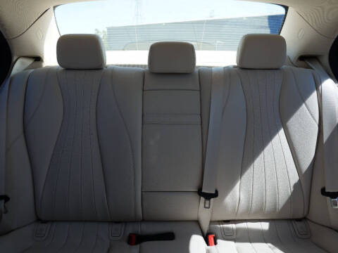 2019 Mercedes-Benz E-Class E 300