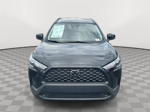 2023 Toyota Corolla Cross LE
