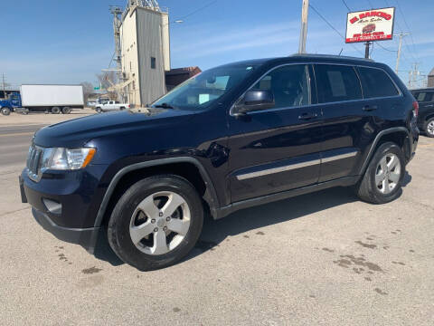 2011 Jeep Grand Cherokee for sale at El Rancho Auto Sales in Des Moines IA