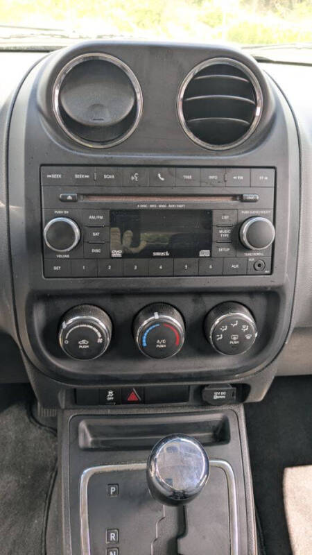 2012 Jeep Compass Sport