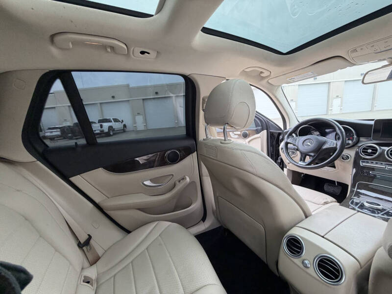 2019 Mercedes-Benz GLC GLC 300 4MATIC