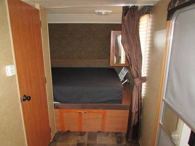 2015 CHEROKEE GREY WOLF