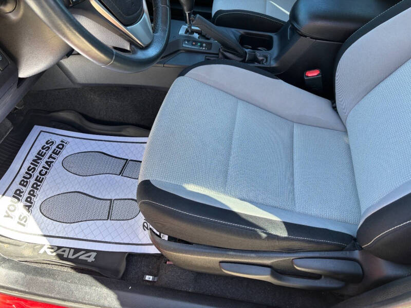 2016 Toyota RAV4 XLE