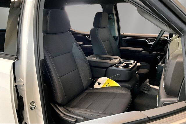 2026 GMC Sierra 1500 Elevation Standard