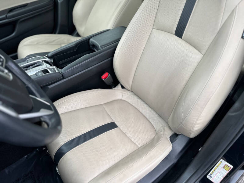 2018 Honda Civic Touring