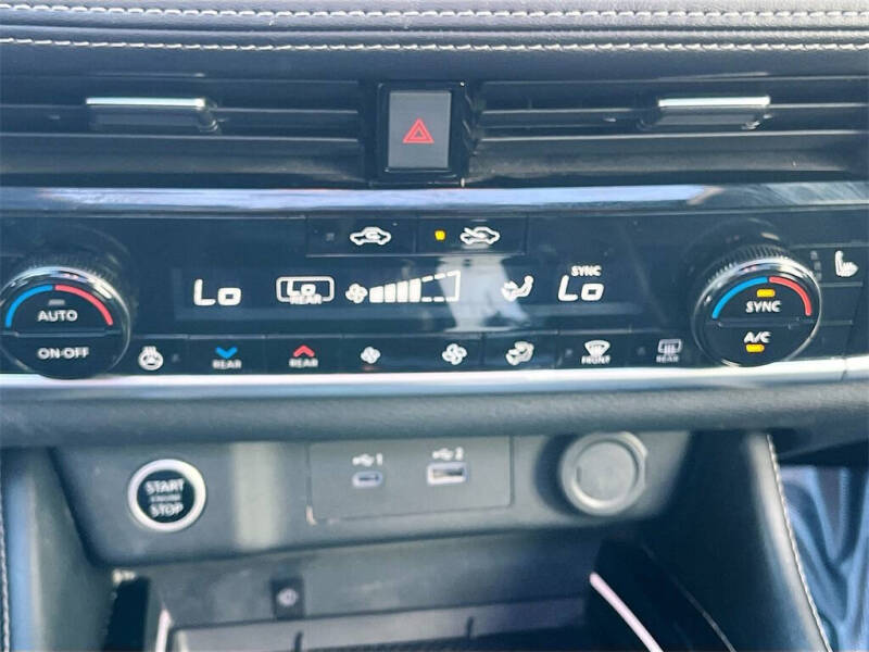 2023 Nissan Rogue Platinum