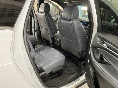 2022 Buick Enclave Essence