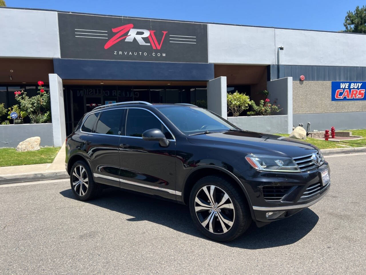 2017 Volkswagen Touareg for sale at ZRV AUTO INC in Brea, CA