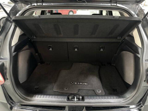 2024 Hyundai Venue SEL