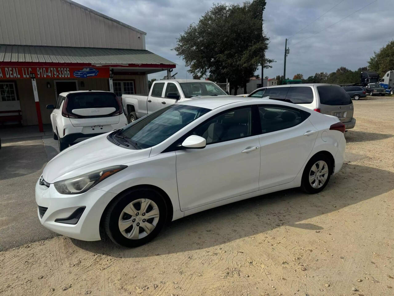 2016 Hyundai ELANTRA for sale at Its A Deal LLC in Raeford, NC