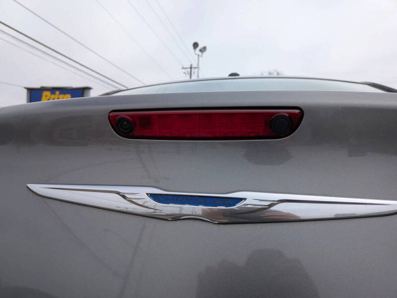 2012 Chrysler 300 Limited