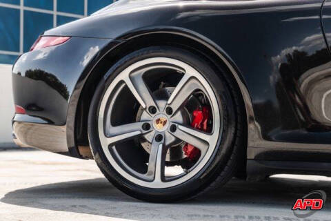 2014 Porsche 911 Carrera 4S