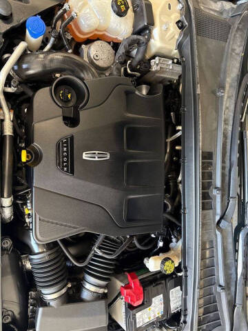 2017 Lincoln Continental Reserve