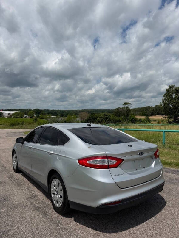 2014 Ford Fusion S