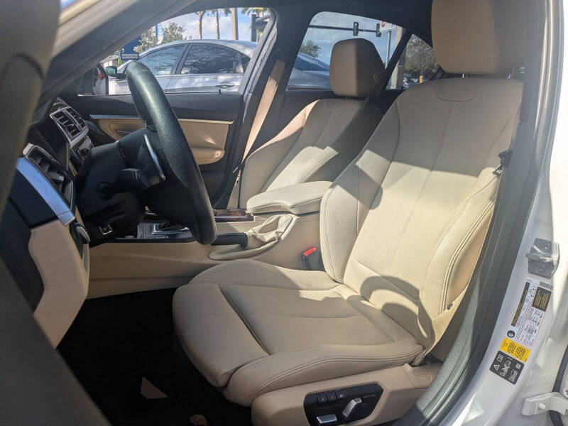 2018 BMW 3 Series 330i xDrive