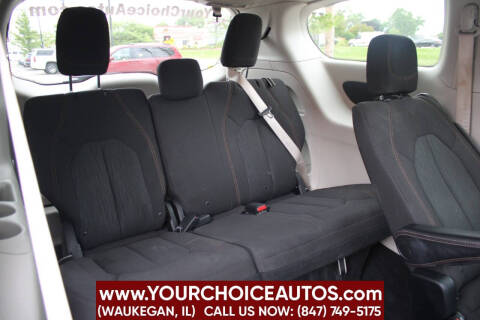 2017 Chrysler Pacifica LX