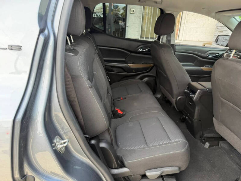 2021 GMC Acadia SLE