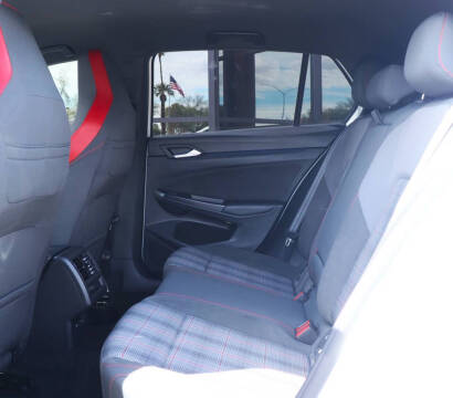 2023 Volkswagen Golf GTI S