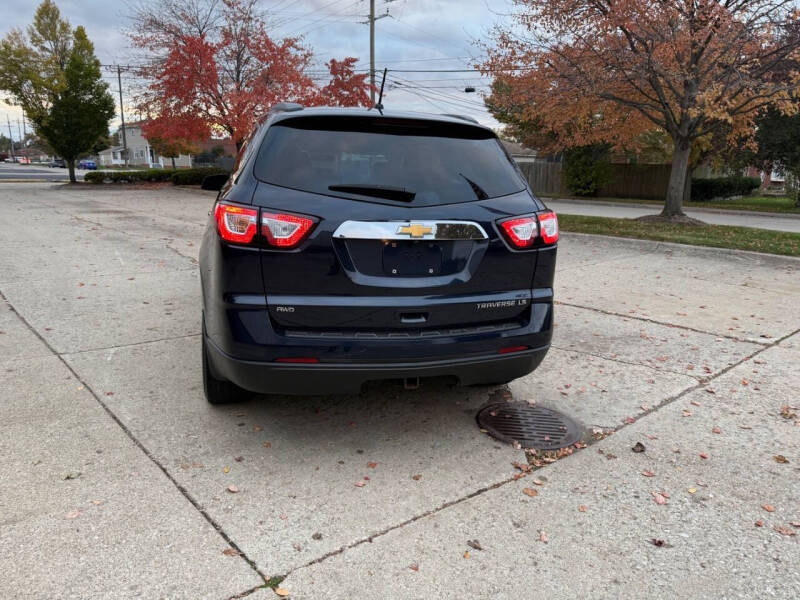 2015 Chevrolet Traverse LS