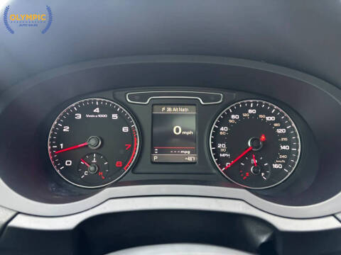 2015 Audi Q3 2.0T quattro Prestige