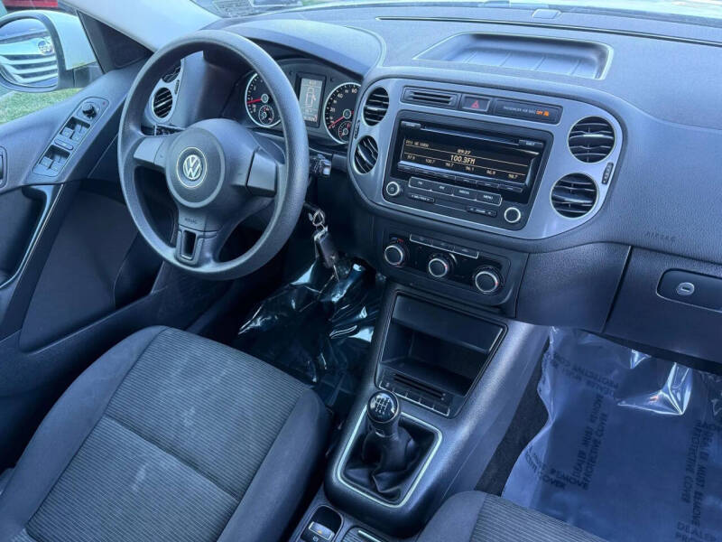 2012 Volkswagen Tiguan S