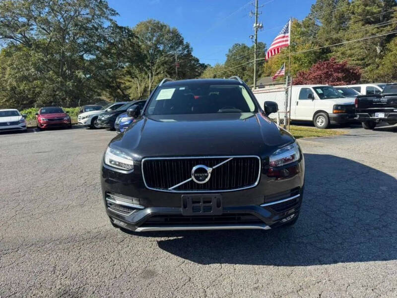 2016 Volvo XC90 T6 Momentum
