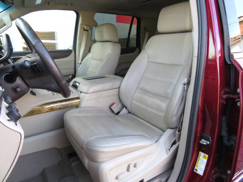 2016 GMC Yukon Denali