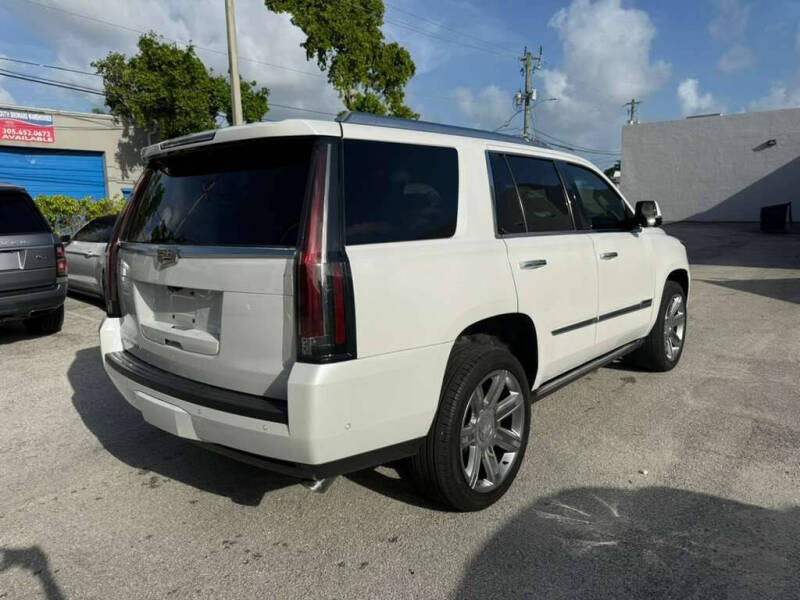 2019 Cadillac Escalade Premium Luxury