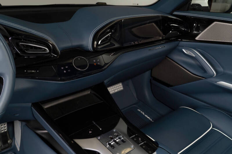 2025 Ferrari Purosangue