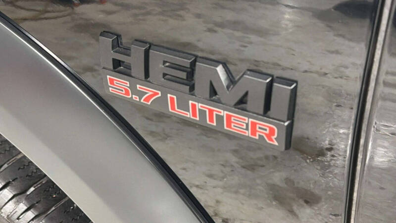 2022 RAM 1500 Classic SLT