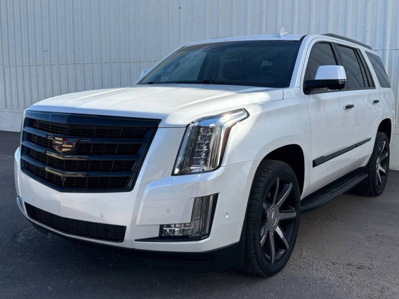 2017 Cadillac Escalade Luxury