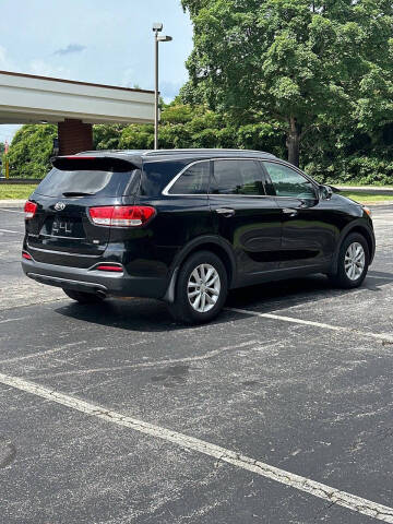 2016 Kia Sorento LX
