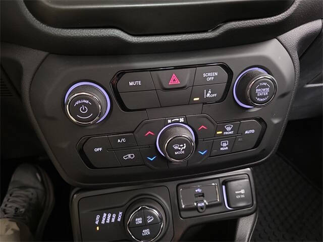 2022 Jeep Renegade Trailhawk