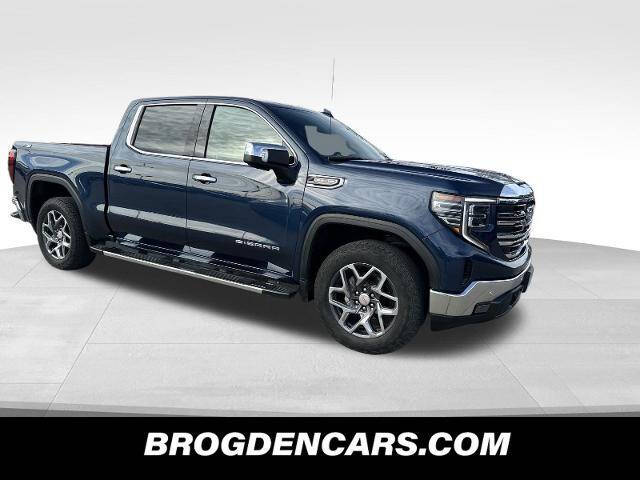 2022 GMC Sierra 1500 SLT's photo