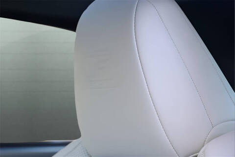 2025 Lexus ES 350 F SPORT Handling