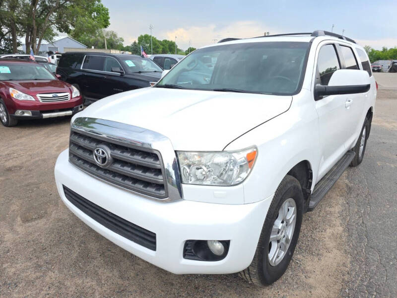 2014 Toyota Sequoia SR5