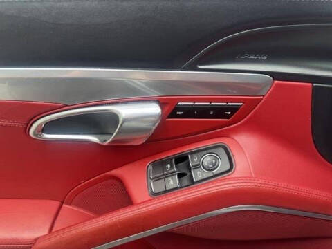 2016 Porsche 911 Turbo S