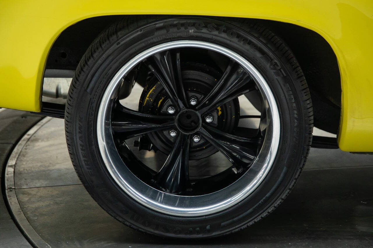 1973 Plymouth Roadrunner 36