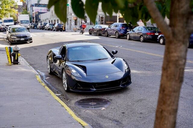 2025 Lotus Emira 6