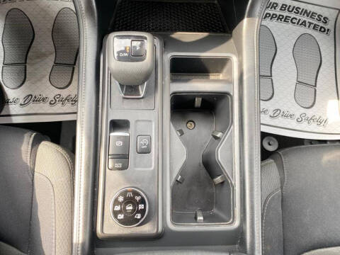 2023 Nissan Pathfinder S