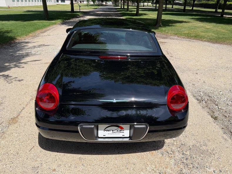 2002 Ford Thunderbird Deluxe