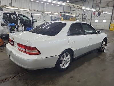 2001 Lexus ES 300