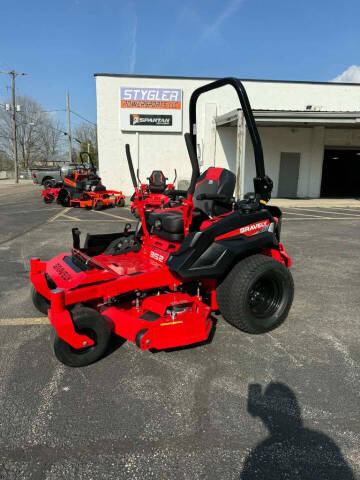 2025 Gravely PRO TURN 352 52"