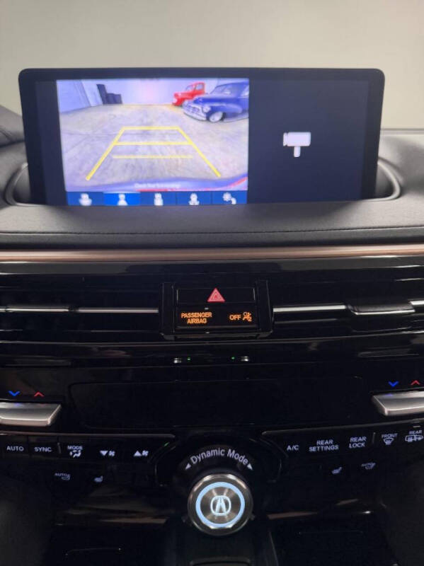 2022 Acura MDX w/Tech