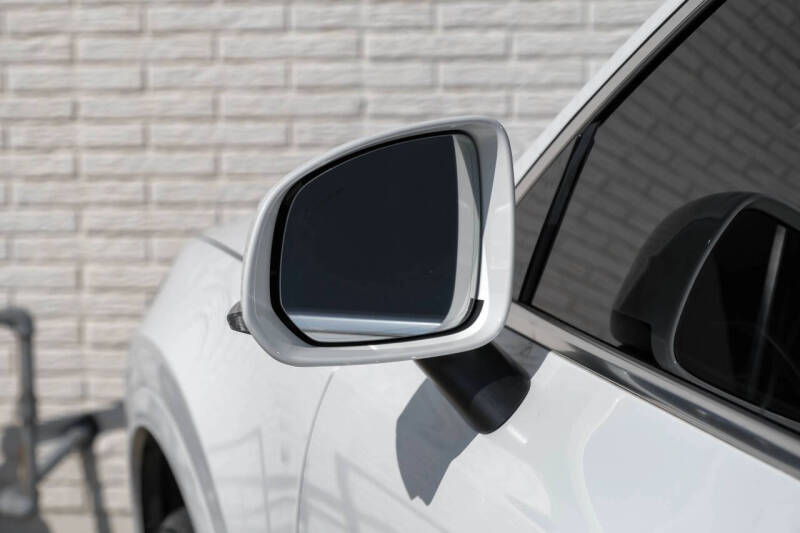 2019 Volvo XC90 T5 Momentum