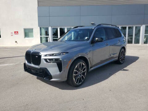 2025 BMW X7 M60i
