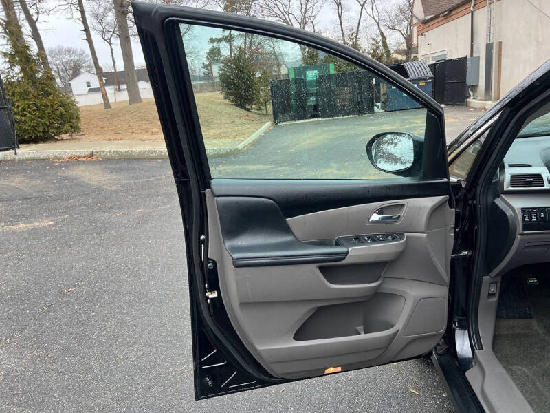 2016 Honda Odyssey SE