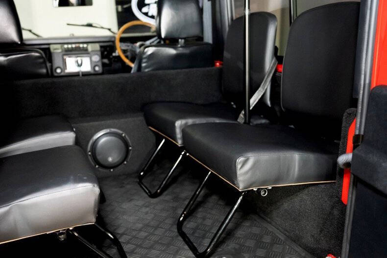 1986 Land Rover Defender