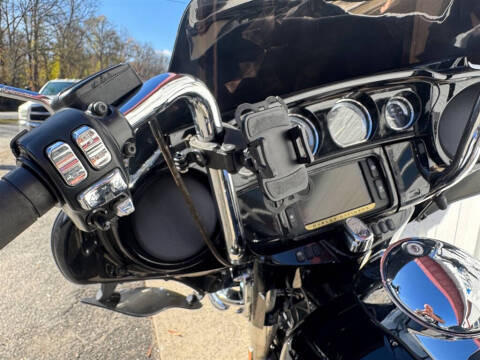 2015 Harley-Davidson FLHTK -