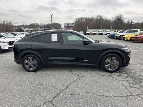 2021 Ford Mustang Mach-E Select